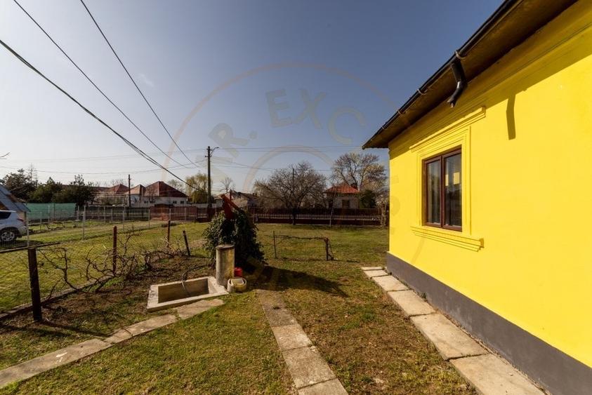 Casă individuală cu 3 camere cu Canalizare în Căteasca