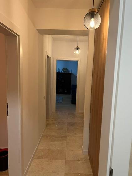 Apartament cu 2 camere semidecomandat, mobilat în Ultracentral