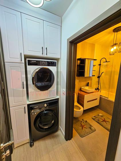Penthouse cu 3 camere decomandat, mobilat în Terezian