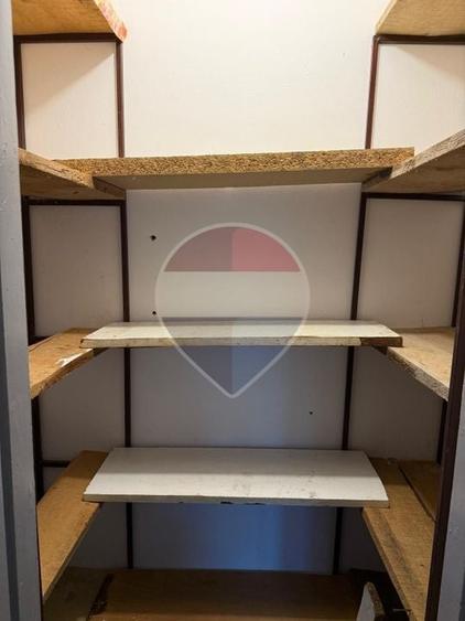Apartament cu 2 camere decomandat, mobilat în Săsar