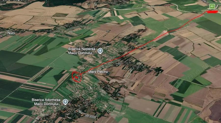Teren de 900 mp, în Nuci