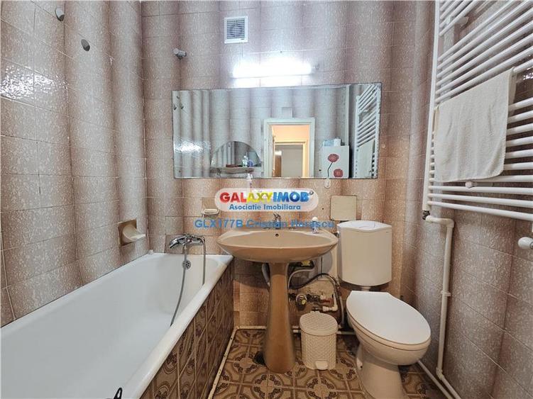 Apartament cu 3 camere decomandat, mobilat în Drumul Taberei