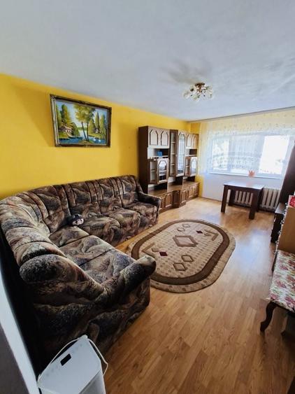 Apartament cu 2 camere decomandat în Vasile Aaron