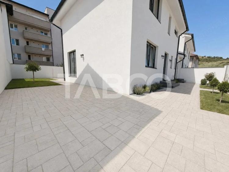 Casă cu 1 camere cu Teren 277 Mp în Gușterița