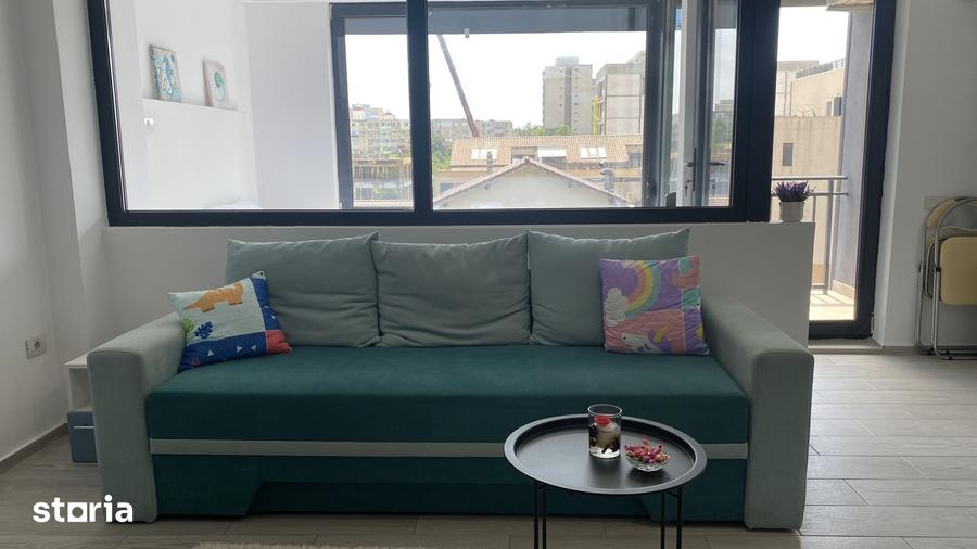 Apartament cu 2 camere decomandat în Central