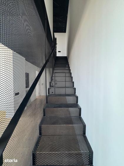 Apartament cu 4 camere în Tei