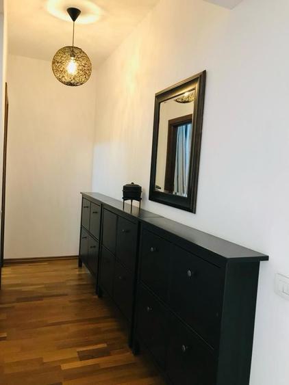 Apartament cu 2 camere semidecomandat, mobilat în Pipera