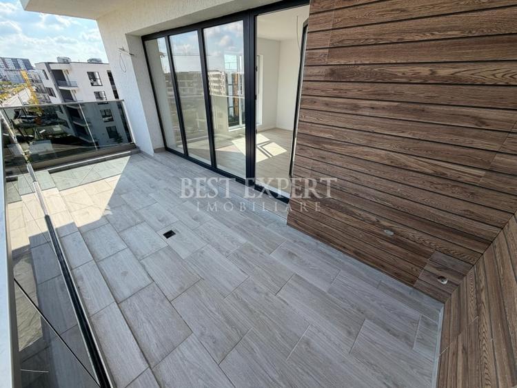 Apartament cu 3 camere semidecomandat în Theodor Pallady