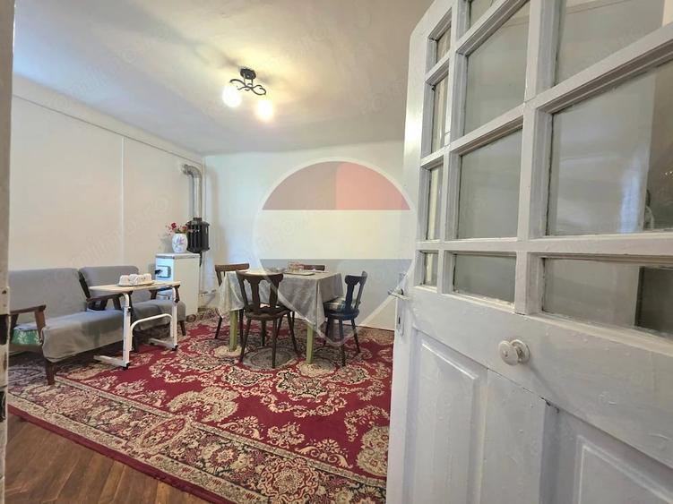 Casă cu 3 camere cu Teren 1400 Mp în Cornești (Adămuș)