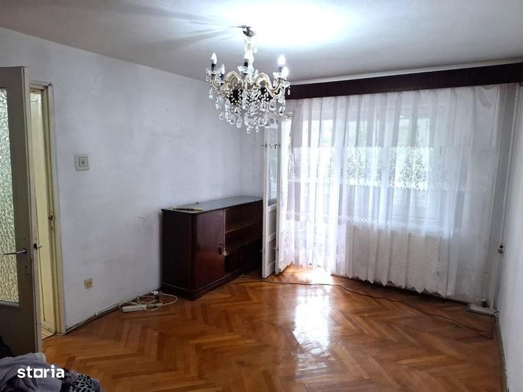 Apartament cu 2 camere semidecomandat în Central