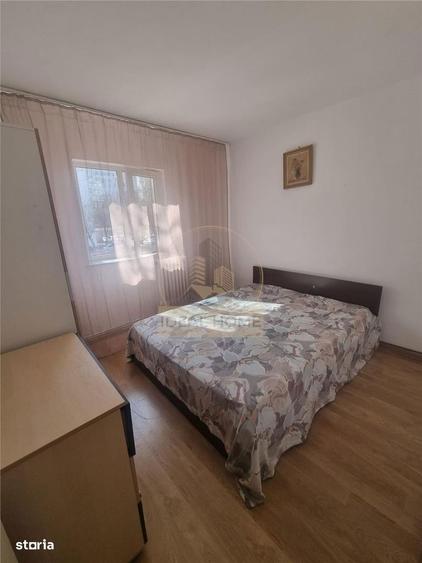 Apartament cu 2 camere semidecomandat în Alexandru cel Bun