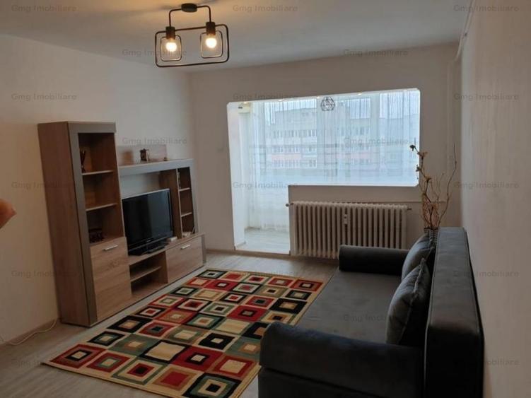 Apartament cu 2 camere decomandat, mobilat în Obor