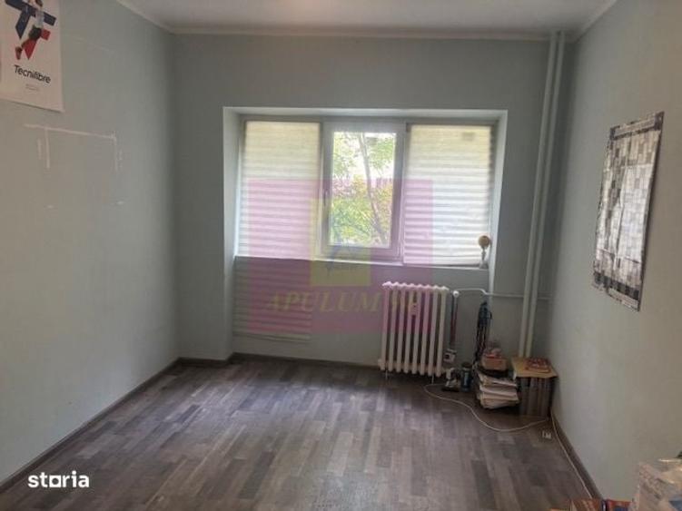 Apartament cu 3 camere decomandat în Morarilor