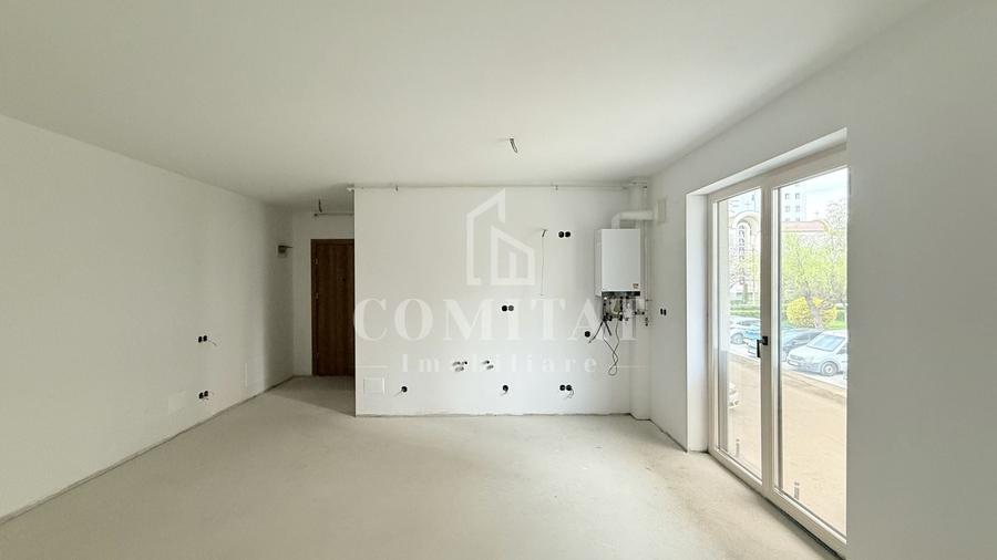 Apartament cu 2 camere semidecomandat în Mărăști