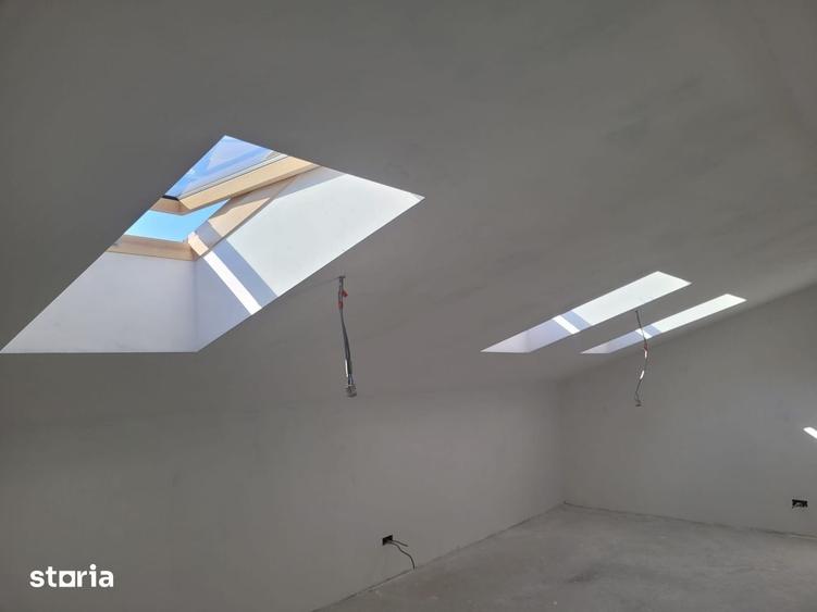 Casă cu 5 camere cu Teren 255 Mp în Voluntari