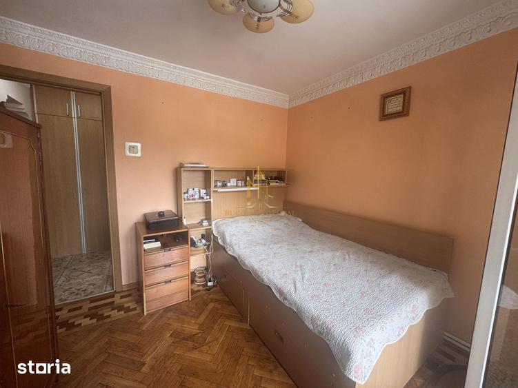 Apartament cu 3 camere decomandat în Obcini