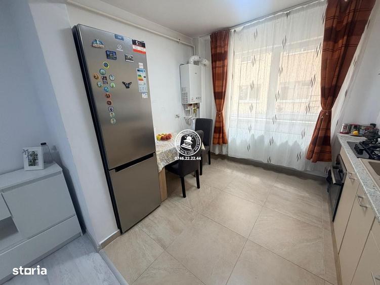Apartament cu doua camere decomandat Valea Lupului bloc nou - 6