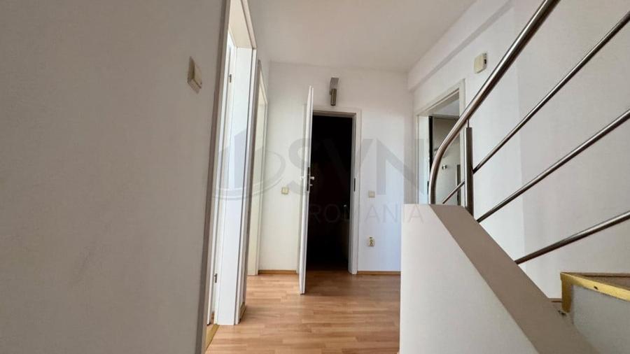 Casă cu 5 camere cu Teren 247 Mp în Floreasca
