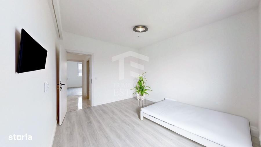 Casă cu 4 camere decomandat în Central