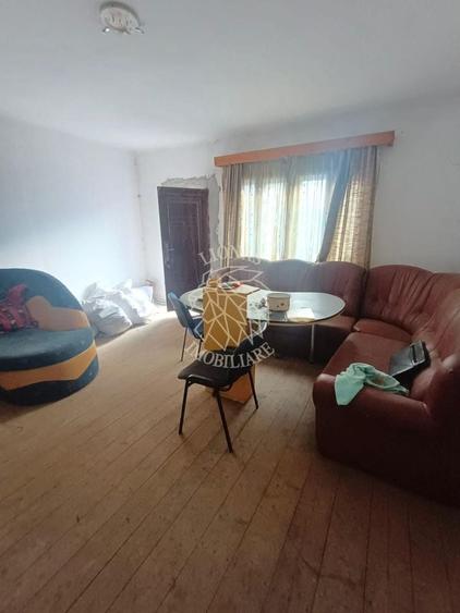 Apartament cu 5 camere decomandat în Decebal