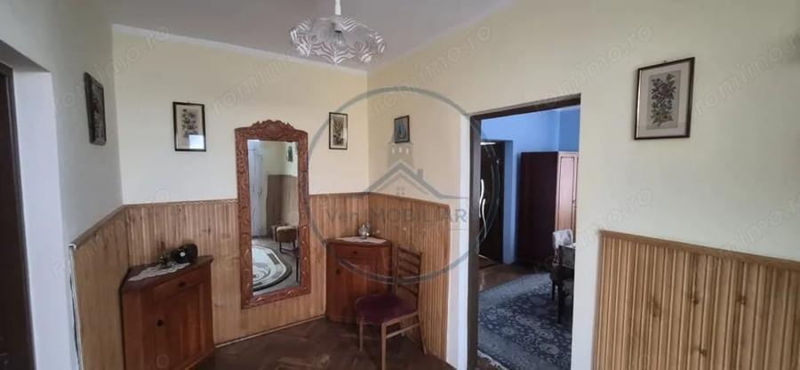 Casă cu Teren 3800 Mp în Prundu Bârgăului