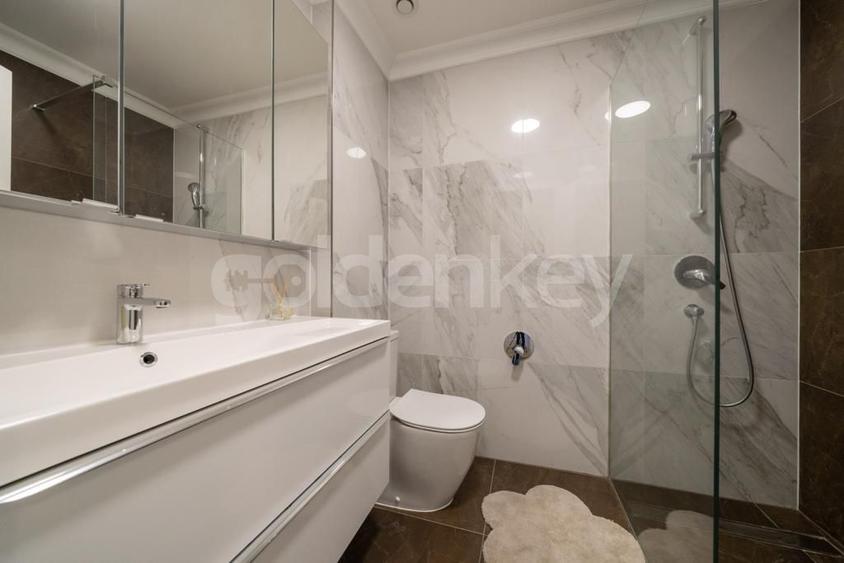 Apartament cu 4 camere decomandat, mobilat în Herăstrău