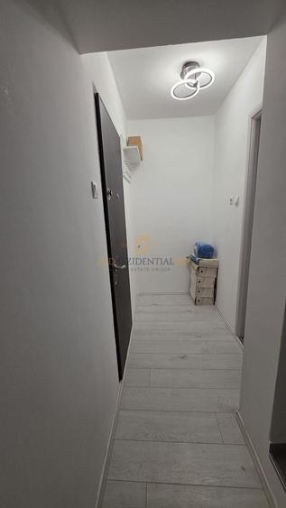 Casă individuală cu 4 camere cu Canalizare în Central