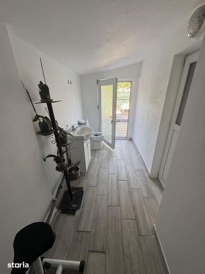Casă cu 5 camere cu Teren 199 Mp în Rahova