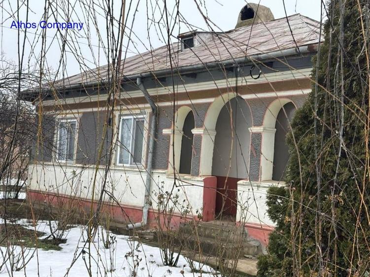 Casă individuală cu 2 camere cu Teren 1847 Mp în Gârbovi