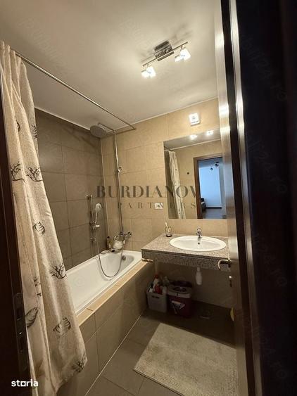 Apartament cu 2 camere în Păcii