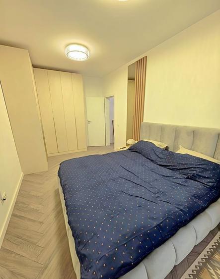 Apartament cu 3 camere decomandat, mobilat în Tomis Nord