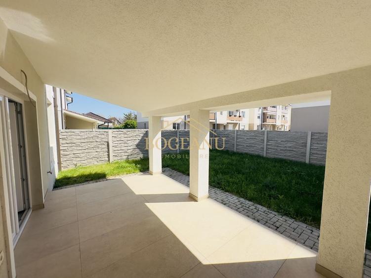 Duplex cu 4 camere cu Canalizare în Chișoda