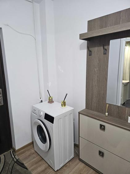 Garsonieră semidecomandată în Central