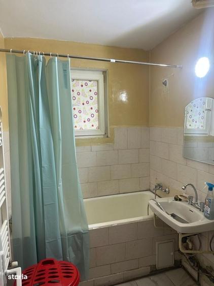 Apartament cu 2 camere în Podu Roș