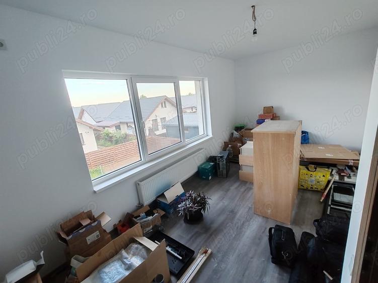 Casă cu 4 camere cu Teren 356 Mp în Măgurele