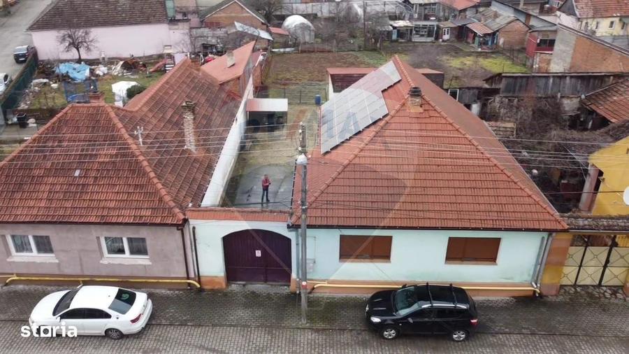 Casa complet renovata, eficienta energetic-Str. Morii nr. 15 - 18