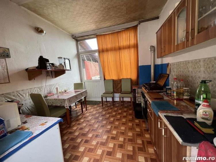 Casă cu 5 camere cu Teren 600 Mp în Totoreni