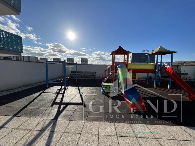 Apartament cu 3 camere semidecomandat, mobilat în Mănăștur