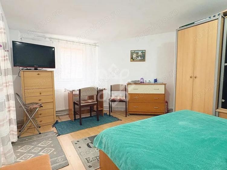 Casă cu 2 camere cu Teren 226 Mp în Iosia