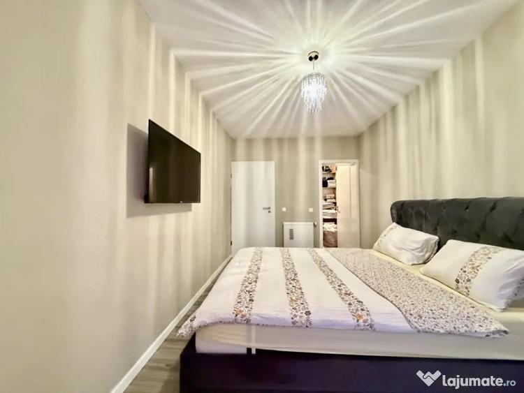 Casă cu 4 camere cu Teren 375 Mp în Aradului