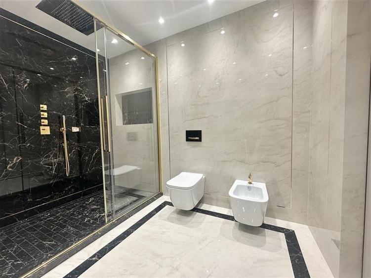 Apartament cu 5 camere decomandat, mobilat în Floreasca