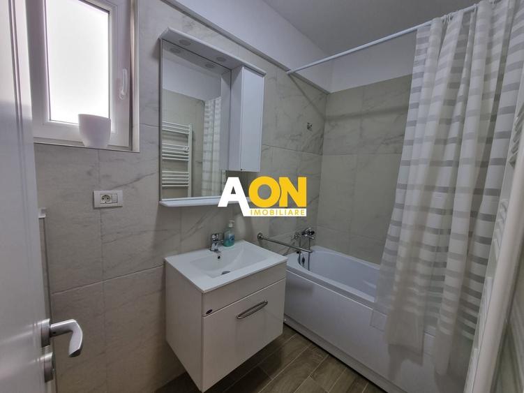 Garsonieră decomandată, mobilată în Central