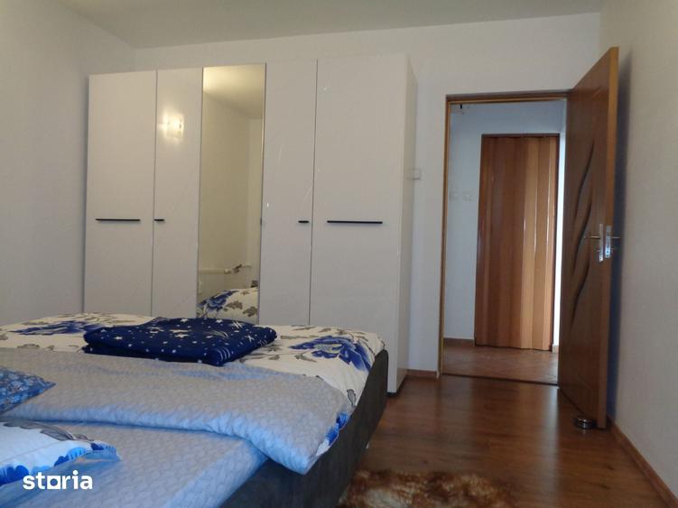 Apartament cu 2 camere decomandat în Romanilor