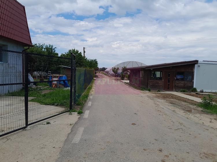 Casă cu 4 camere în Eroii Revoluției