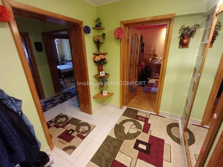 Apartament cu 2 camere decomandat în Buzaului
