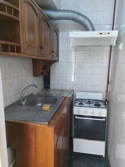 Inchiriez,2cam.cu Centrala termica,Cl.Bucuresti vis-a-vis de McDonald's - 4