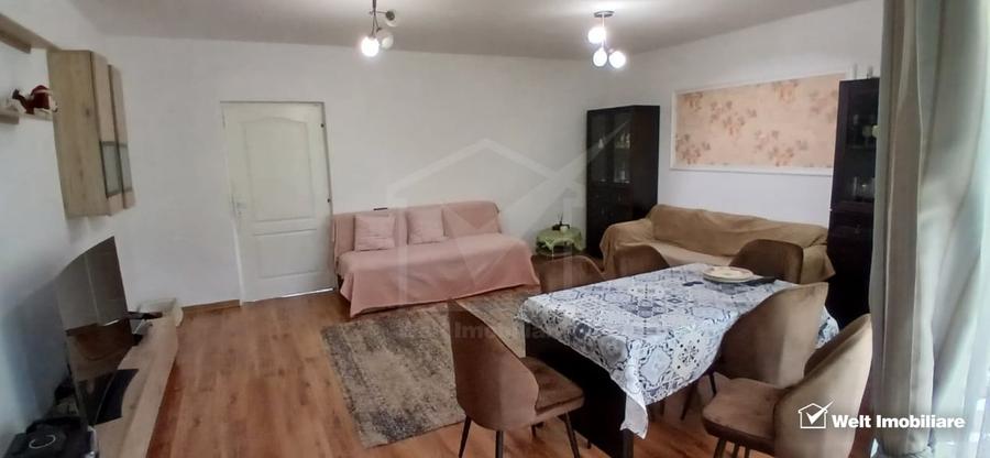 Casă individuală cu 7 camere cu Canalizare în Gruia