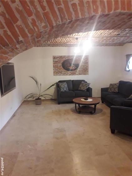Casă cu Teren 920 Mp în Vale
