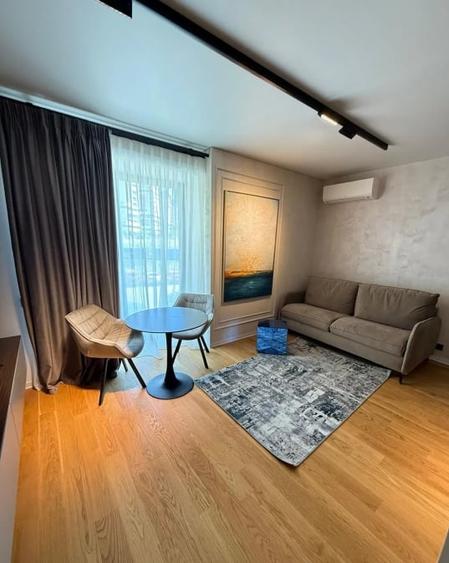 Apartament cu 2 camere semidecomandat, mobilat în Floreasca