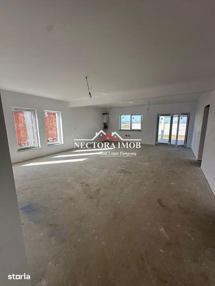 Casă cu 4 camere cu Teren 540 Mp în Sântandrei